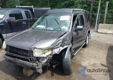 2002 Ford Escape Xlt из США, поврежденный, VIN 1FMCU04102KC60048